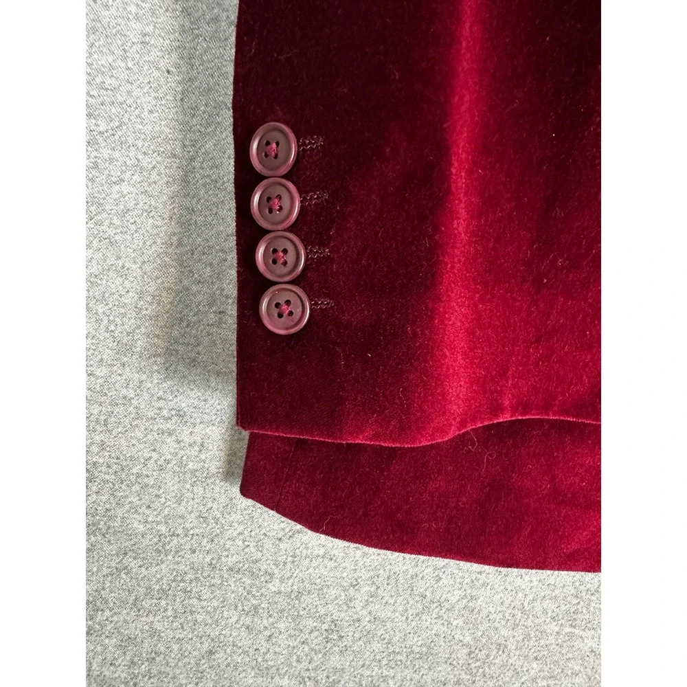 Madison Blazer Mens 42S Wine Red Velvet 2-Button Sport Coat Jacket